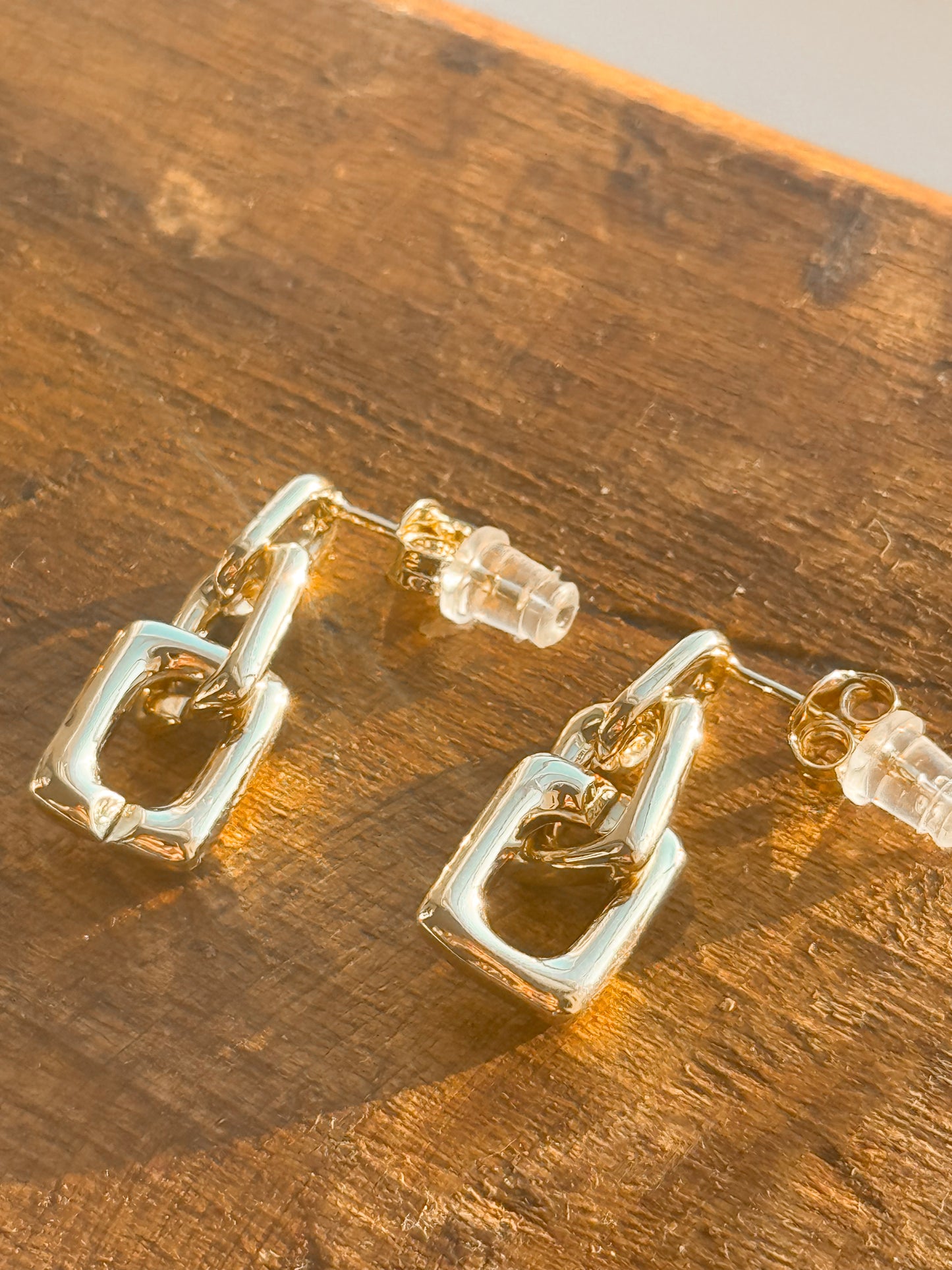 Gold Chain Link Dangle